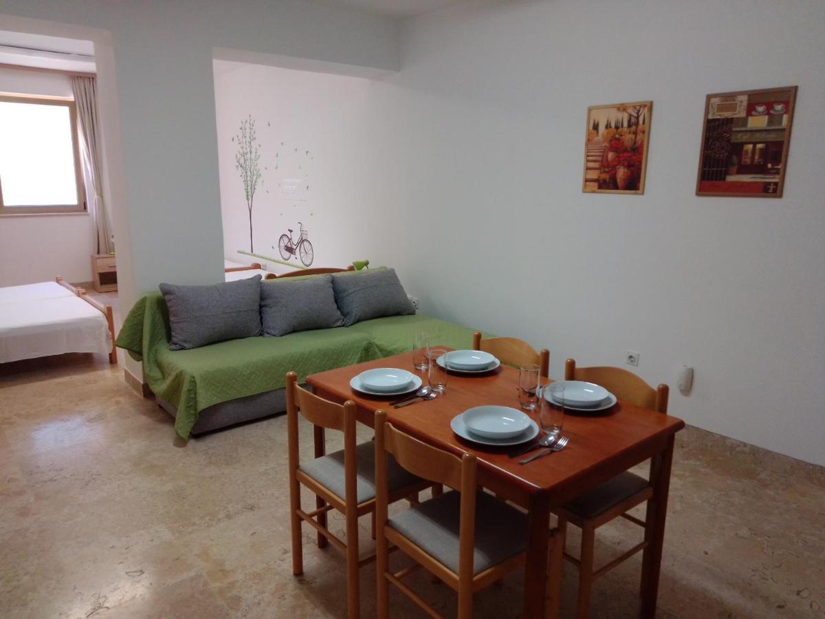 Apartman Sendi Pula Buitenkant foto