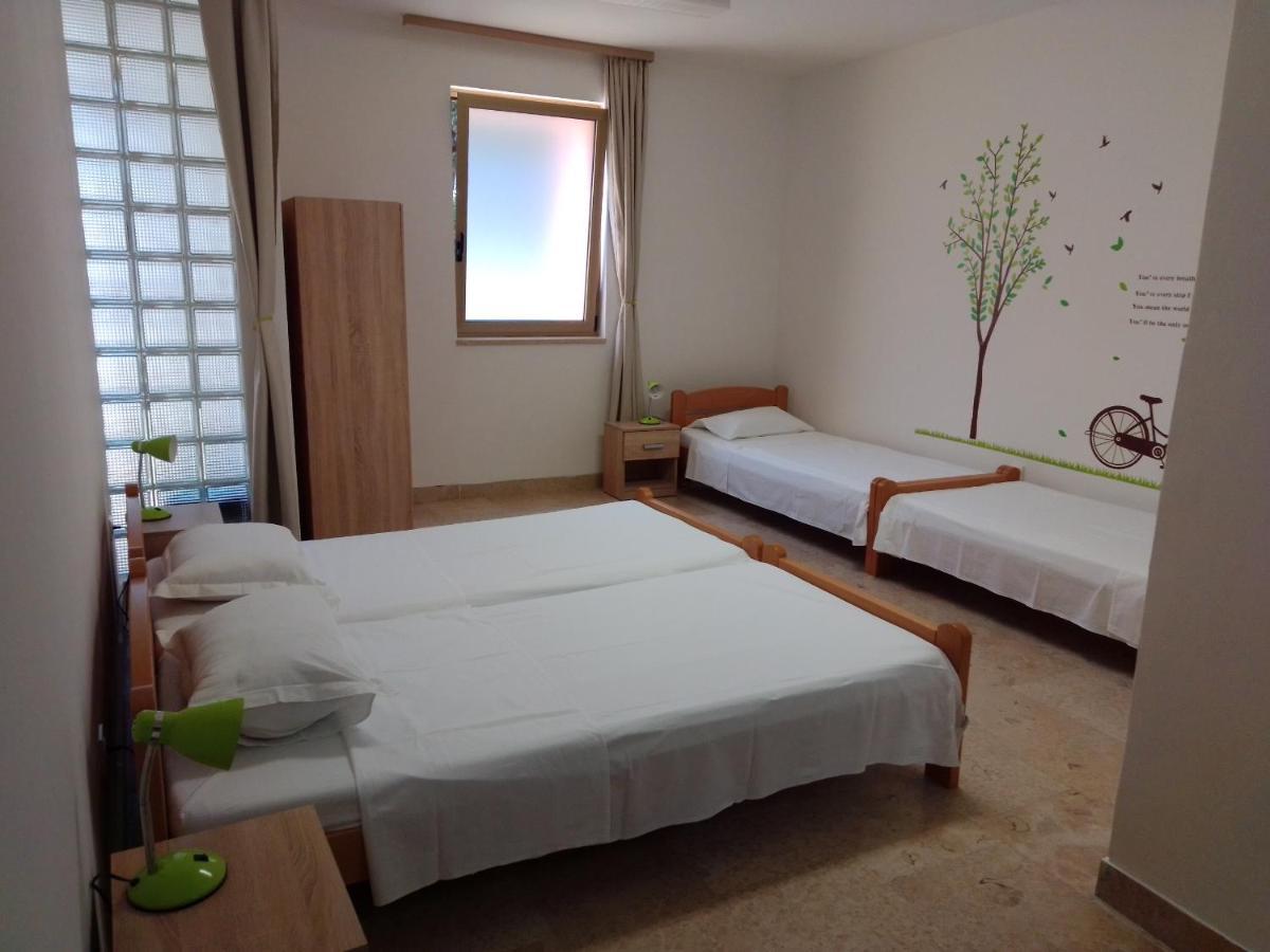 Apartman Sendi Pula Buitenkant foto