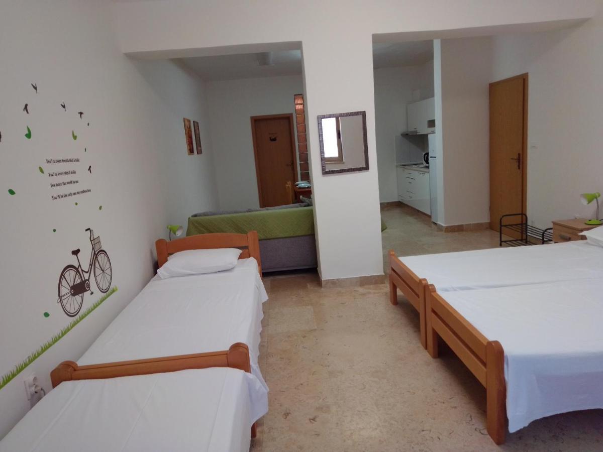 Apartman Sendi Pula Buitenkant foto