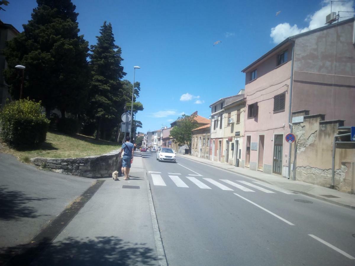Apartman Sendi Pula Buitenkant foto